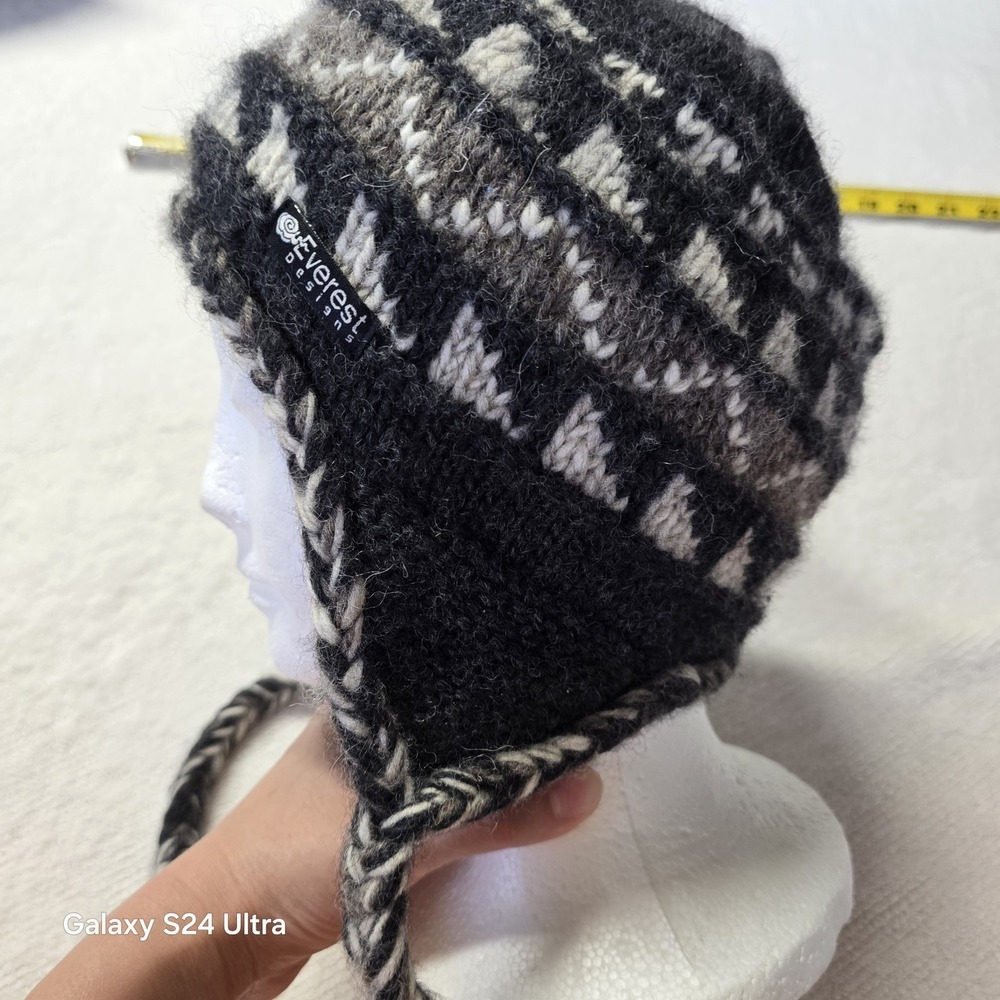 Everest Designs Wool Earflap Beanie Hat Hand Made in Nepal Fleece Lined Gray...